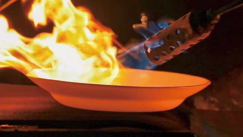 poster-shulopal-opal-glass-manufacturing 850x480