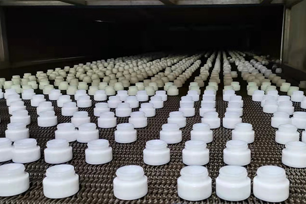 opal glass jars & bottles annealing