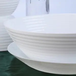 1-BWW70Q-SHULOPAL-all purpose bowl circles 7inch.webp