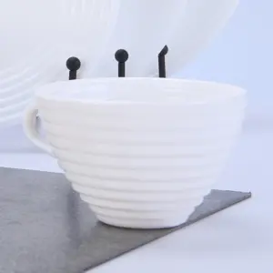2-BWB230T-SHULOPAL-opal glass coffee cup circles 230ml.webp