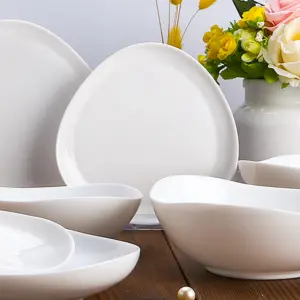 1-RLP70X-SHULOPAL-milky-white-dinnerware-7inch-reuleaux.webp